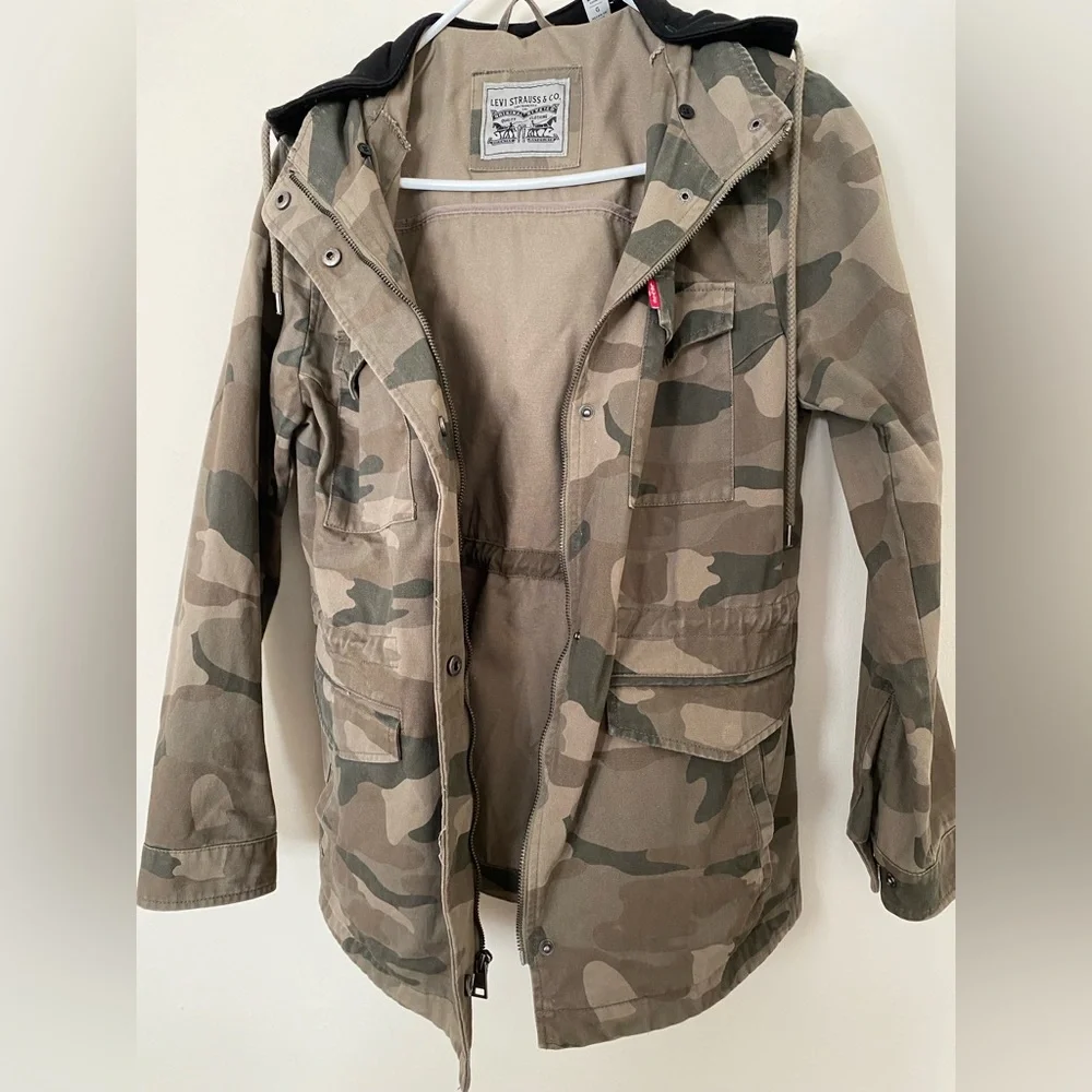 Levi Strauss & Co. Camo Hooded Jacket - Picture 3 of 6
